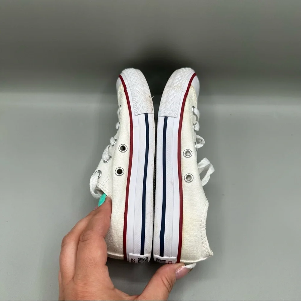 Converse Chuck Taylor All-Star White Low Top Sneakers Youth Size 13 Unisex